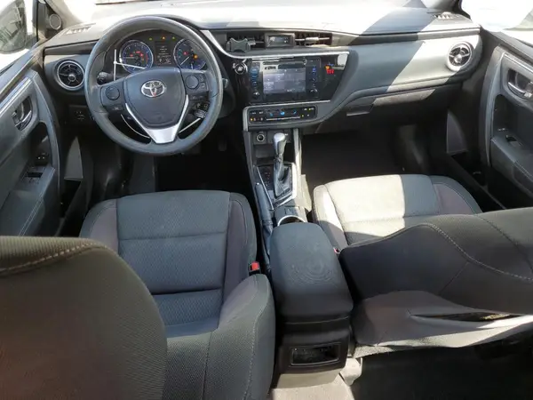 5YFBURHE8KP883663 2019 TOYOTA COROLLA - Image 8
