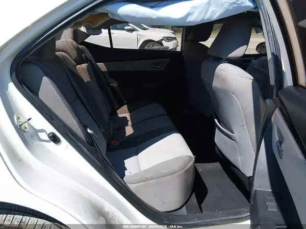 5YFBURHE8KP883890 2019 TOYOTA COROLLA - Image 8