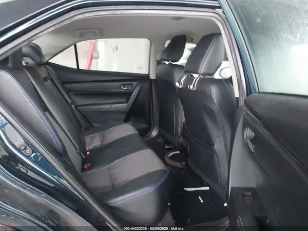 5YFBURHE8KP885705 2019 TOYOTA COROLLA - Image 8