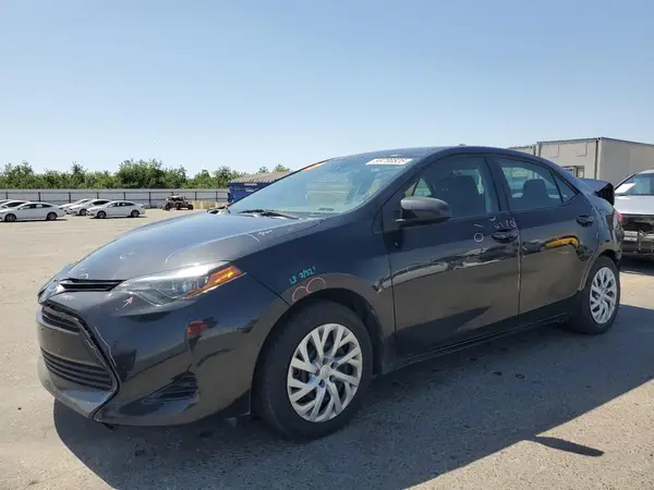 5YFBURHE8KP888149 2019 TOYOTA COROLLA - Image 1