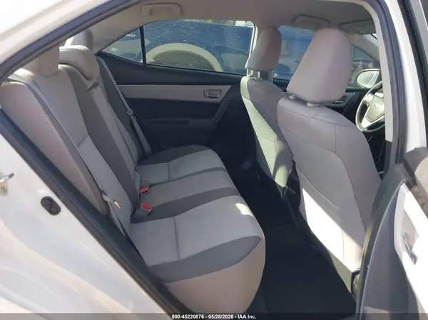 5YFBURHE8KP889740 2019 TOYOTA COROLLA - Image 8