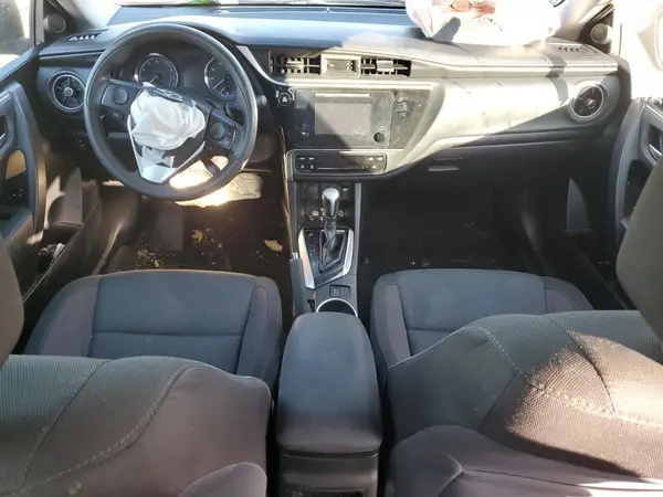 5YFBURHE8KP891651 2019 TOYOTA COROLLA - Image 8