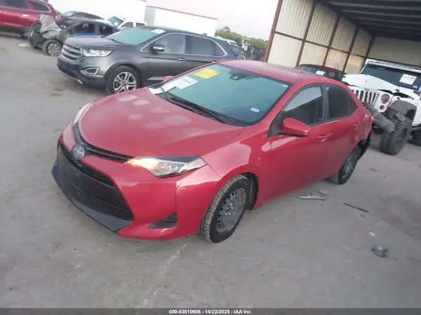 5YFBURHE8KP892962 2019 TOYOTA COROLLA - Image 2