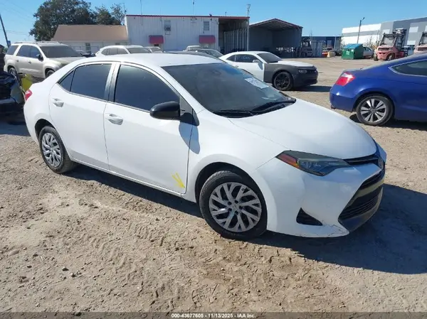 5YFBURHE8KP898759 2019 TOYOTA COROLLA - Image 1