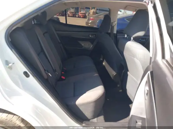 5YFBURHE8KP898759 2019 TOYOTA COROLLA - Image 8