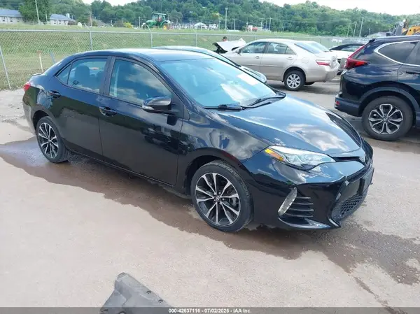5YFBURHE8KP899796 2019 TOYOTA COROLLA - Image 1