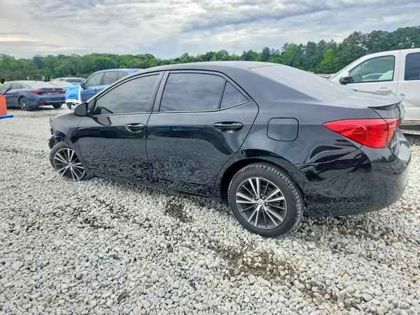 5YFBURHE8KP900154 2019 TOYOTA COROLLA - Image 2