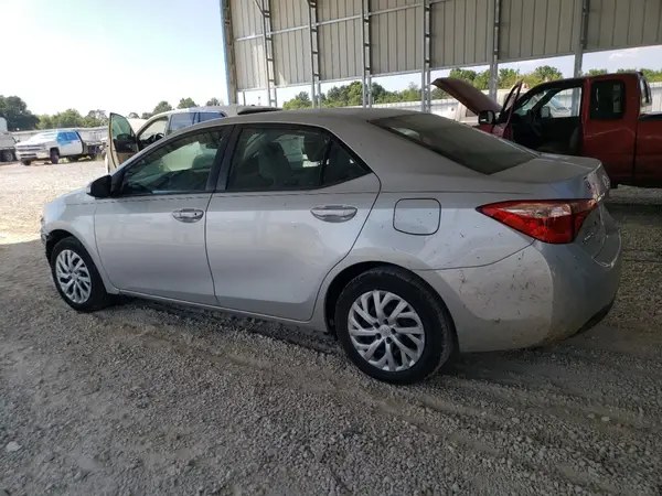 5YFBURHE8KP901028 2019 TOYOTA COROLLA - Image 2