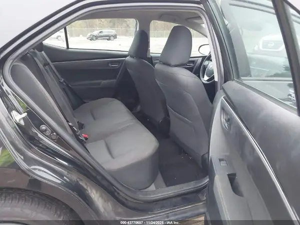 5YFBURHE8KP901434 2019 TOYOTA COROLLA - Image 8