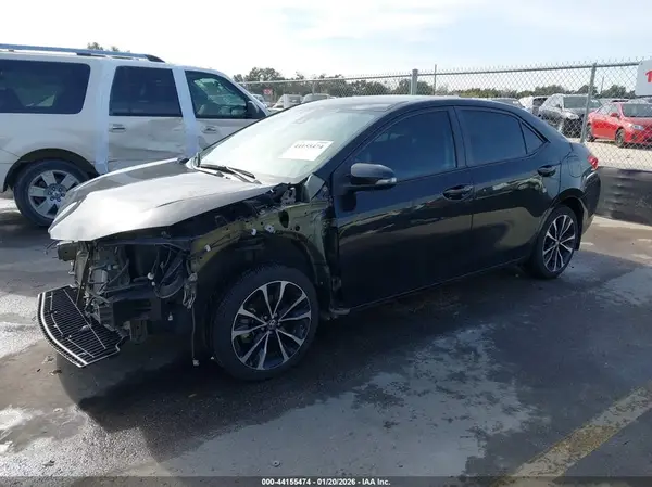 5YFBURHE8KP904124 2019 TOYOTA COROLLA - Image 2