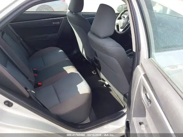 5YFBURHE8KP904642 2019 TOYOTA COROLLA - Image 8