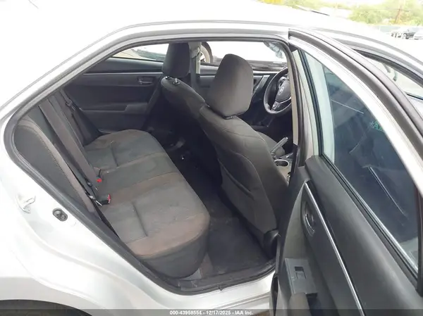 5YFBURHE8KP905032 2019 TOYOTA COROLLA - Image 8