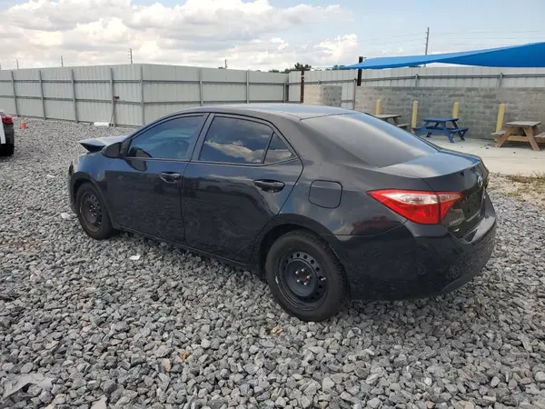 5YFBURHE8KP906360 2019 TOYOTA COROLLA - Image 2
