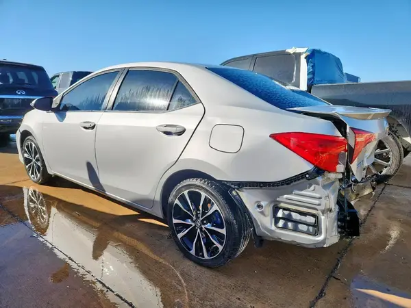 5YFBURHE8KP912160 2019 TOYOTA COROLLA - Image 2