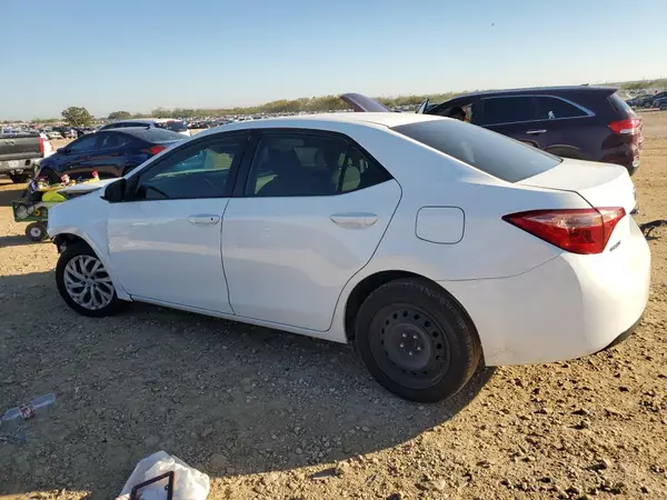 5YFBURHE8KP913163 2019 TOYOTA COROLLA - Image 2