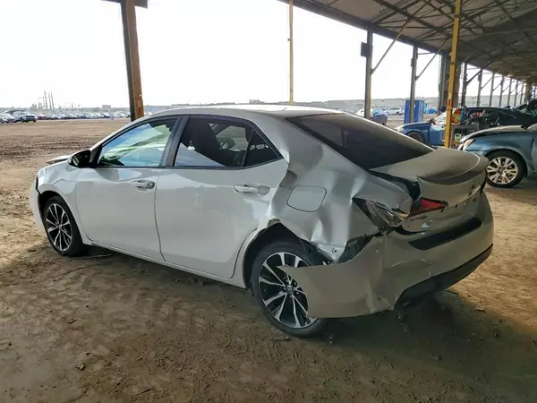 5YFBURHE8KP914426 2019 TOYOTA COROLLA - Image 2