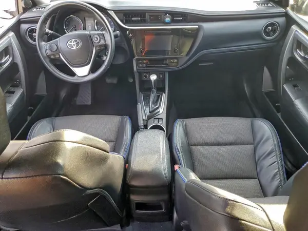 5YFBURHE8KP917133 2019 TOYOTA COROLLA - Image 8