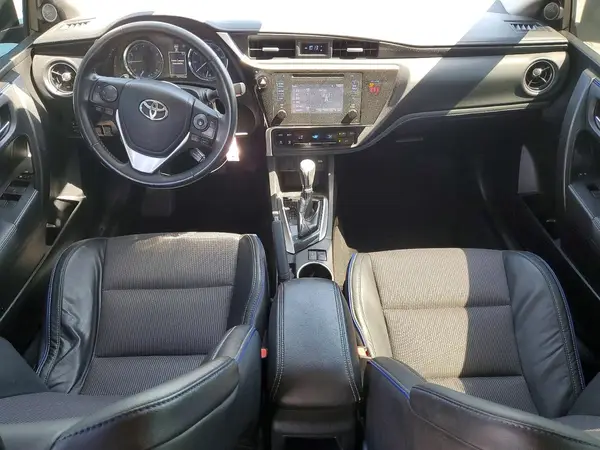 5YFBURHE8KP921201 2019 TOYOTA COROLLA - Image 8
