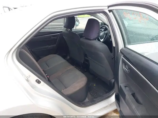 5YFBURHE8KP927158 2019 TOYOTA COROLLA - Image 8
