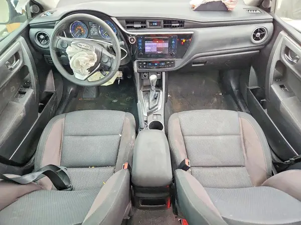 5YFBURHE8KP930125 2019 TOYOTA COROLLA - Image 8