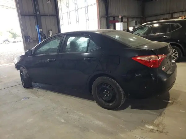 5YFBURHE8KP931131 2019 TOYOTA COROLLA - Image 2