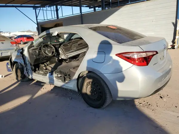 5YFBURHE8KP934854 2019 TOYOTA COROLLA - Image 2
