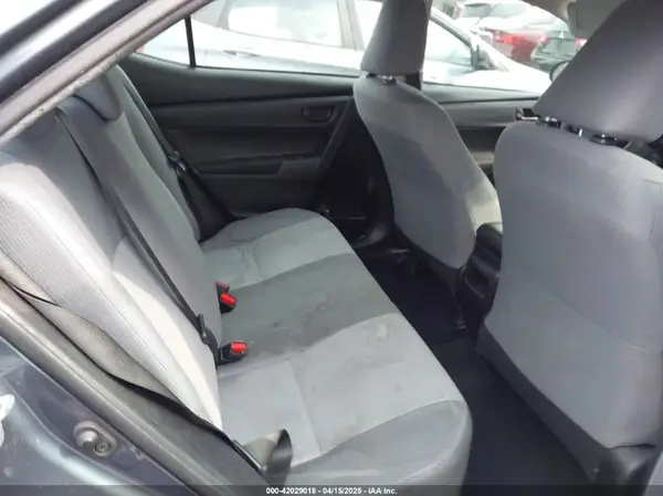 5YFBURHE8KP936426 2019 TOYOTA COROLLA - Image 8