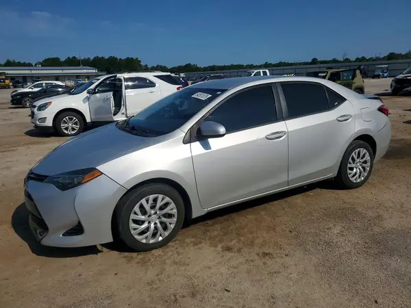 5YFBURHE8KP939603 2019 TOYOTA COROLLA - Image 1