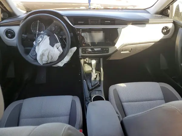 5YFBURHE8KP942338 2019 TOYOTA COROLLA - Image 8