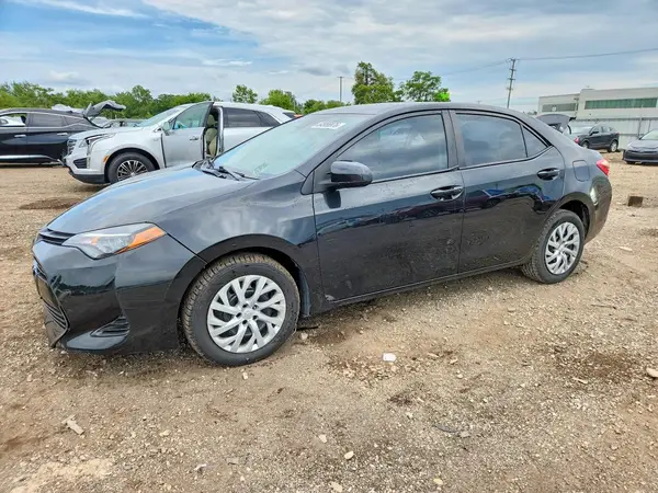 5YFBURHE8KP943313 2019 TOYOTA COROLLA - Image 1