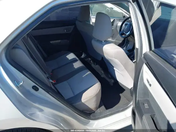 5YFBURHE8KP943392 2019 TOYOTA COROLLA - Image 8