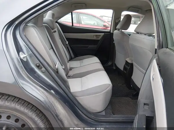 5YFBURHE8KP944977 2019 TOYOTA COROLLA - Image 8