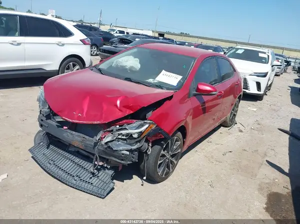 5YFBURHE8KP946485 2019 TOYOTA COROLLA - Image 2