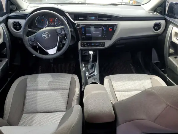 5YFBURHE8KP946700 2019 TOYOTA COROLLA - Image 8