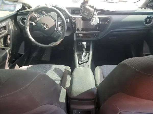 5YFBURHE8KP949547 2019 TOYOTA COROLLA - Image 8