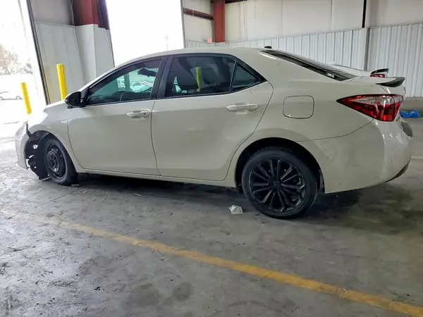 5YFBURHE9GP367464 2016 TOYOTA COROLLA - Image 2