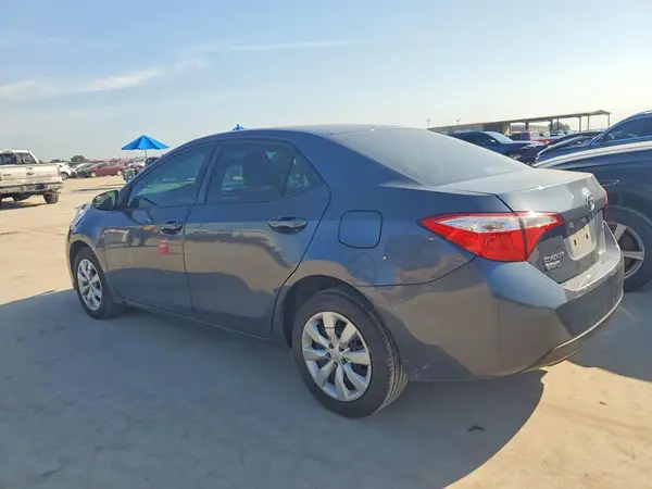 5YFBURHE9GP369070 2016 TOYOTA COROLLA - Image 2