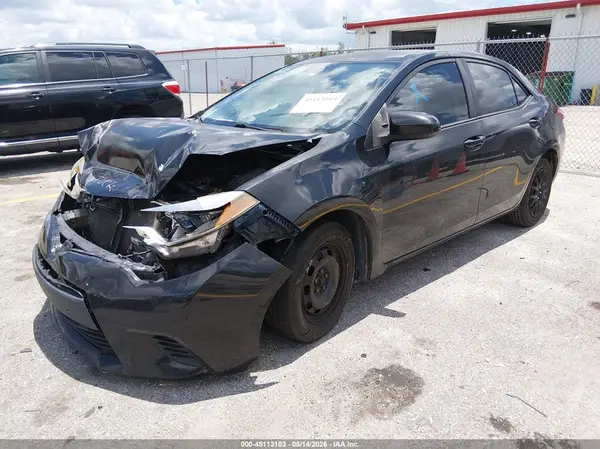 5YFBURHE9GP390114 2016 TOYOTA COROLLA - Image 2