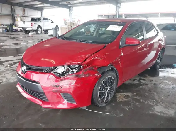 5YFBURHE9GP399654 2016 TOYOTA COROLLA - Image 2