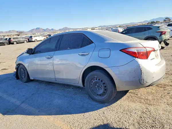 5YFBURHE9GP399699 2016 TOYOTA COROLLA - Image 2