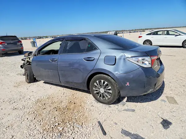 5YFBURHE9GP399833 2016 TOYOTA COROLLA - Image 2
