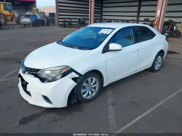 5YFBURHE9GP403069 2016 TOYOTA COROLLA - Image 2