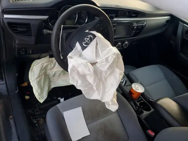 5YFBURHE9GP407106 2016 TOYOTA COROLLA - Image 8