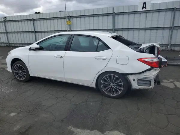 5YFBURHE9GP411298 2016 TOYOTA COROLLA - Image 2
