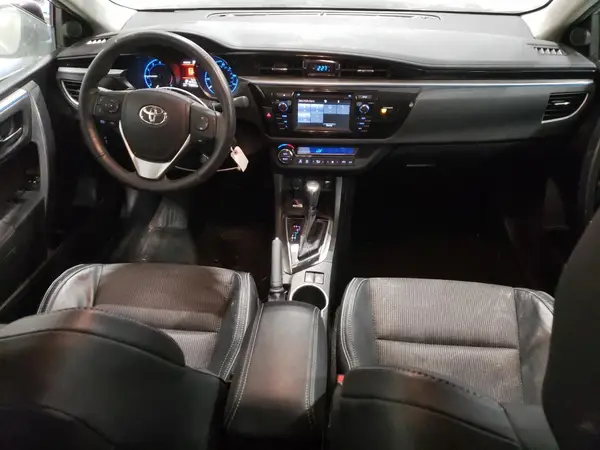 5YFBURHE9GP424701 2016 TOYOTA COROLLA - Image 8
