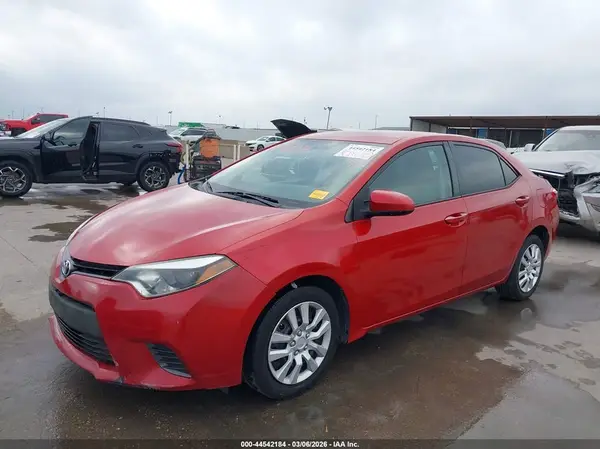 5YFBURHE9GP434659 2016 TOYOTA COROLLA - Image 2