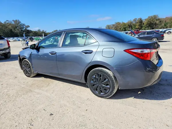 5YFBURHE9GP435309 2016 TOYOTA COROLLA - Image 2