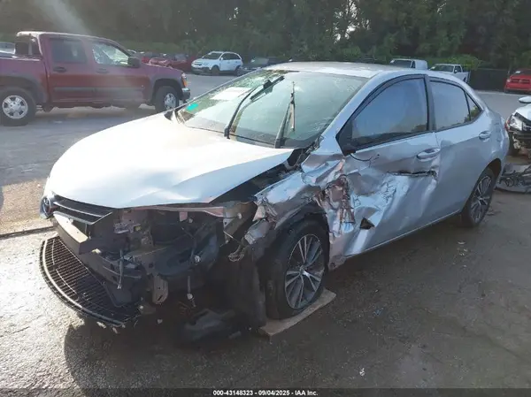 5YFBURHE9GP436170 2016 TOYOTA COROLLA - Image 2