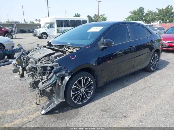 5YFBURHE9GP437500 2016 TOYOTA COROLLA - Image 2