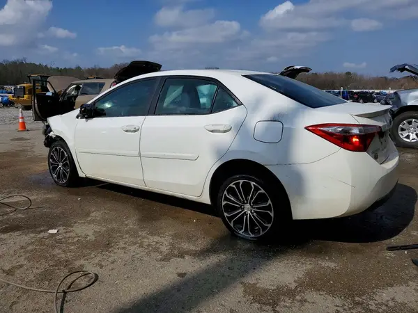 5YFBURHE9GP439716 2016 TOYOTA COROLLA - Image 2